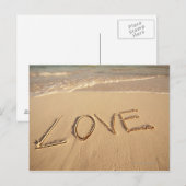 'Liefde' zand geschreven op het strand met binnenk Briefkaart (Voorkant / Achterkant)