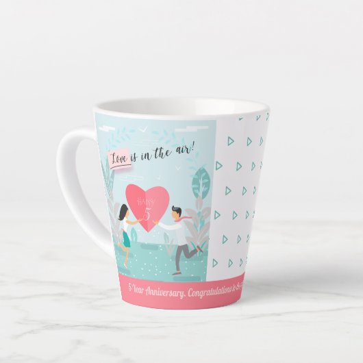 "Liefde zit in de lucht!" Jubileum met versiering Latte Mok (Linkerhoek)