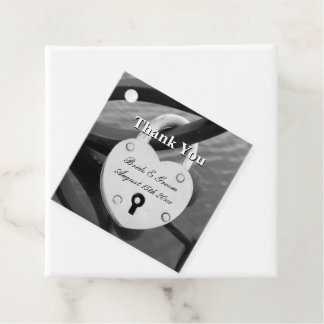 Liefdesslot met sleutelgat gepersonaliseerde bruil bedankjes labels