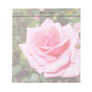 lieflijke roze roze roze bloem met zoete harten notitieblok