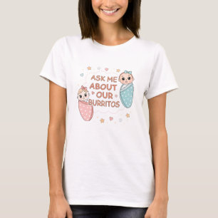 Lieve Tweeling Baby Burrito Aankondiging Illustrat T-shirt