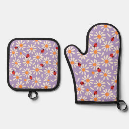 Lieveheersbeestjes en Madeliefjes in de Lente Ovenwant & Pannenlap Set