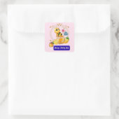 Lieverd,  bij vierkante sticker (Tas)