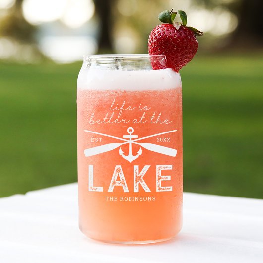 Life is Better Lake House Nom de famille