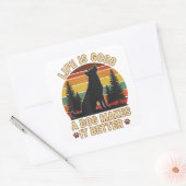 life is funny a good dog makes it better Sticker (Enveloppe)