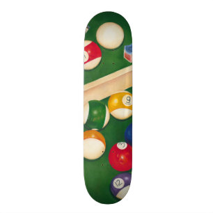 Lifelike Billiards Table met Balls en Chalk Skateboard