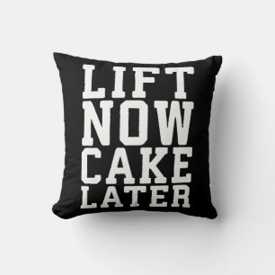 Lift nu, cake later - Carbs - Funny Workout Kussen