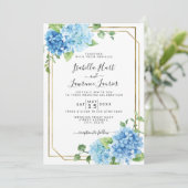 Light Baby Blue Floral Hydrangea Gold Wedding Kaart (Staand voorkant)