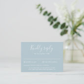 Light Blue Budget Modern Script Wedding RSVP Kaart (Staand voorkant)