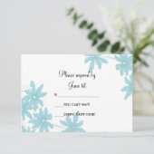 Light Blue Daisies Wedding RSVP-reactiekaart RSVP Kaartje (Staand voorkant)