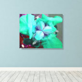 Light Blue Iris Canvas Afdruk (Insitu (Houten vloer))