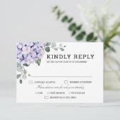 Light Blue Pink Hydrangeas en Eucalyptus bruiloft RSVP Kaartje (Staand voorkant)