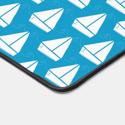 Light Blue Sailboat Patroon Bureaumat (Hoek)