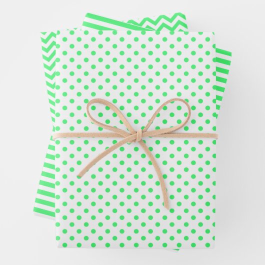 Light Green and White Stripes Chevron Polka Dots Inpakpapier Vel (In situ)