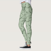 light green leggings with tie-dye design (Gauche)