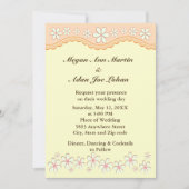 Light Oranje Six Petal Flower Wedding Invitation Kaart (Voorkant)