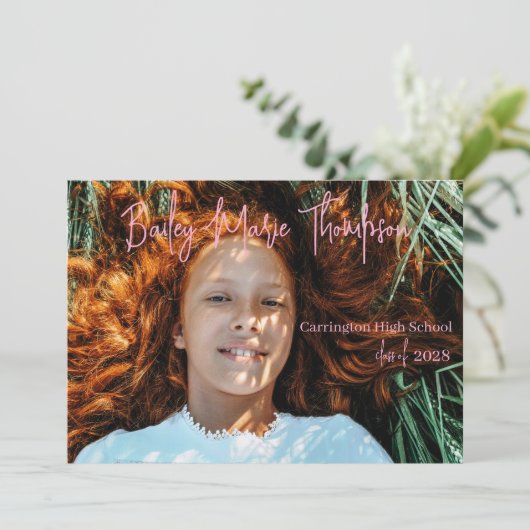 Light Pink Photo Afstuderen aangekondigd Kaart (Staand voorkant)