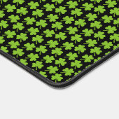 Light Shamrocks Black (Coin)