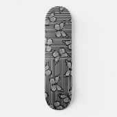 Lignes N Papillons Skateboard (Recto)