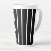 Lignes noires blanches Gros latte Mug (Angle droit)