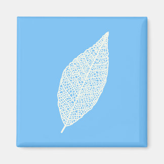 Lijnenkunst blad skelet blauw en wit magneet