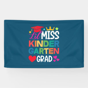 Lil Miss Kindergarten Afstudeerder Prek Afstuderen Spandoek