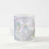 Lila bloemen matglas koffiemok (Voorkant links)