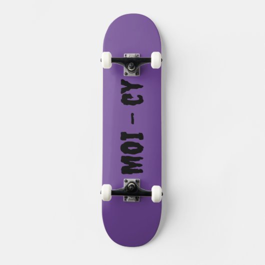 lila Komplettboard MOI - cy Skateboard (Voorkant)