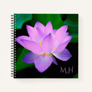 Lila Lotus Flower Monogram Notitieboek
