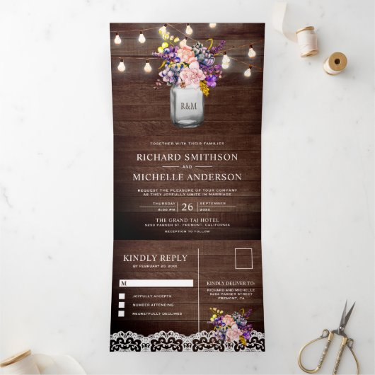 Lila Rozen Mason Jar String Lights Wedding Drieluik Uitnodiging (Binnen)