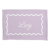 Lilac Purple Wavy Scallop Frame Monogram Kussensloop (Voorkant)