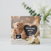 Lilies Baby Faire-part Médias sociaux (Debout devant)