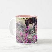 Lilly ... tweekleurige koffiemok (Voorkant links)