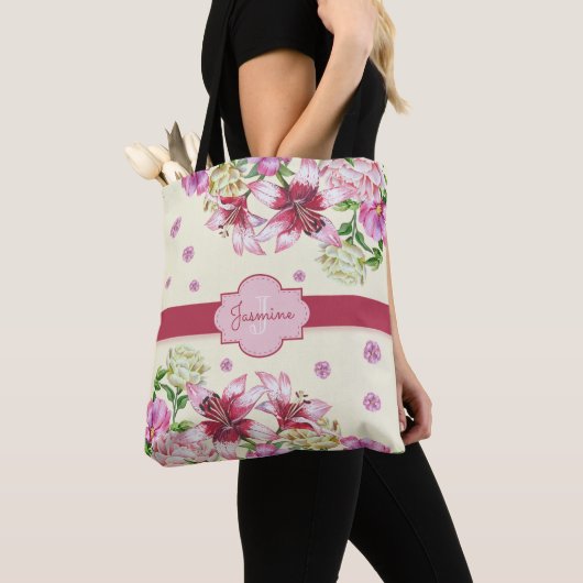 Lily & Peony Bloemengeel Tote Bag (Dichtbij)