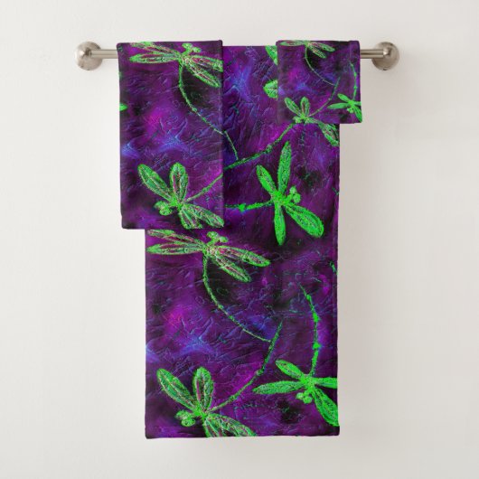 Lime Green Dragonlies sur violet et rose (En situation)