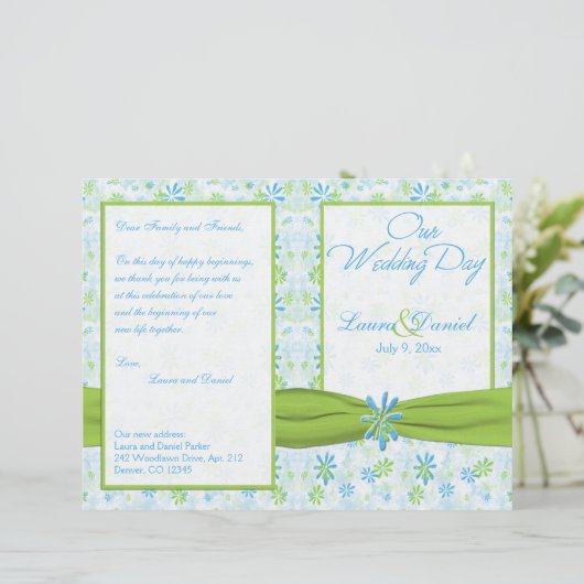 Lime Green et Blue Floral Wedding Programme (Debout devant)