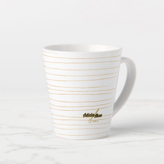Liminalité Petite Mug en latte par la poète Adiela (Angle droit)