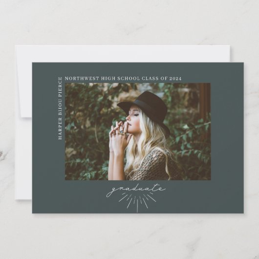 Line Art Dark Emerald Afstuderen Horizontale foto Aankondiging (Voorkant)