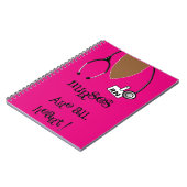 L'infirmière noire frottent le carnet de dessus et (Côté gauche)