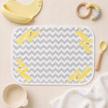 Chouchou de naissance jaune et gris pour chien de