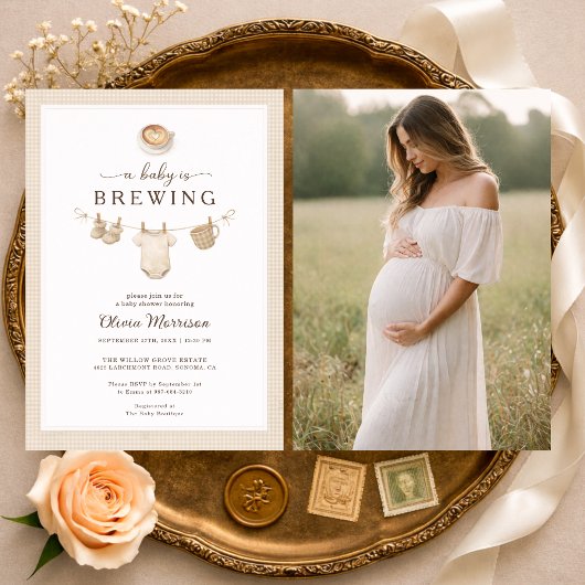 Linge de bébé en préparation Invitation Baby Showe