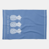 Linge De Cuisine Ananas blancs chic sur fond bleu (Horizontal)