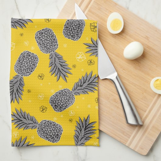 Linge De Cuisine Ananas Sur Or (Quart Plié)
