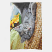 Linge De Cuisine Animaux de bébés cutest | Lounge Kitten (Vertical)