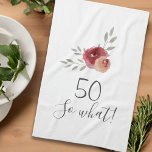 Linge De Cuisine Aquarelle positive Roses Floral 50e anniversaire<br><div class="desc">Aquarelle Positive Roses Floral 50e Anniversaire Serviette de cuisine avec Citation 50 donc quoi. Un cadeau motivant et positif pour une femme. Le design comporte une citation positive et drôle 50 alors que dans le script moderne et belle aquarelle roses et brindilles. La serviette est un grand cadeau pour une...</div>