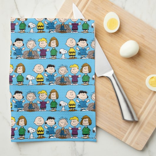 Linge De Cuisine Arachides amis dans une rangée (Quart Plié)