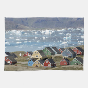 Linge De Cuisine Architecture colorée de la ville, Narsaq,