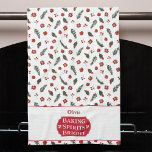 Linge De Cuisine Baking Spirits brillant Monogramme Noël<br><div class="desc">Baking Spirits Bright Monogrammed serviette de cuisine de Noël. Festif motif floral de vacances pour égayer la cuisine cette saison de vacances. Parfait pour les fêtes de cuisines de vacances et de décoration. Design moderne de style logo avec votre nom. Un cadeau pour votre boulanger préféré ou pour tous ceux...</div>