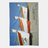 Linge De Cuisine Bateaux de pêche sur la plage de l'Algarve Photo (Vertical)