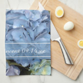 Linge De Cuisine Blue Hydrangea Floral Wedding Enregistrer la date (Quart Plié)